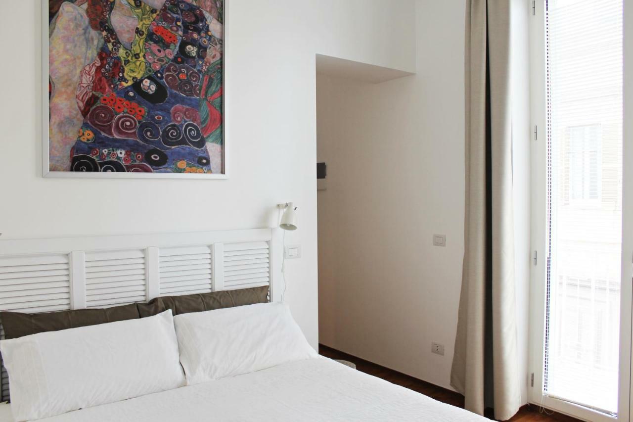 B&B Fabricanovantacinque Trani Bagian luar foto