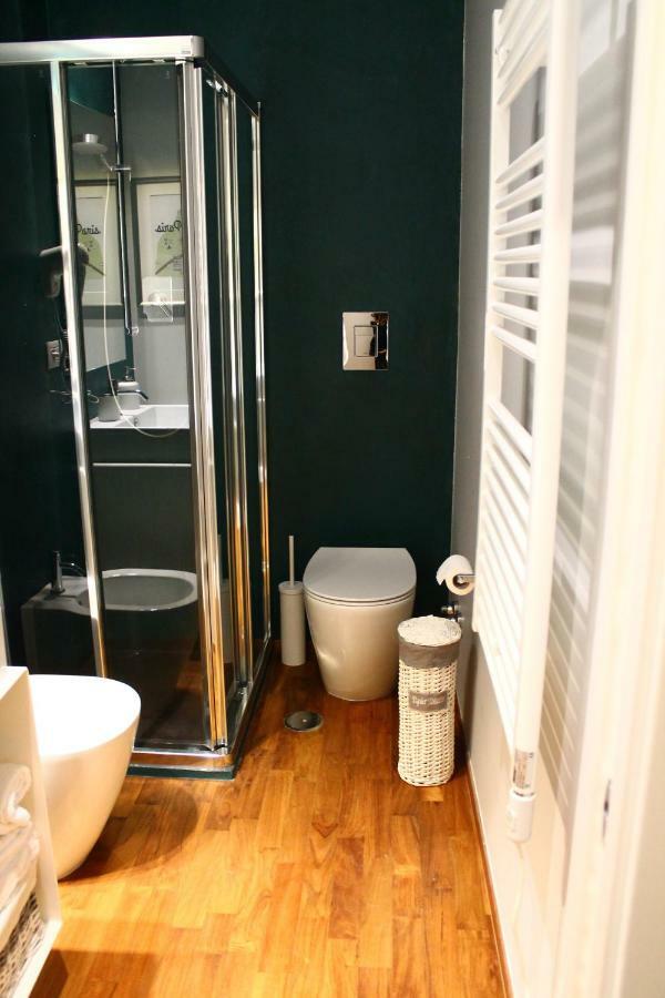 B&B Fabricanovantacinque Trani Bagian luar foto