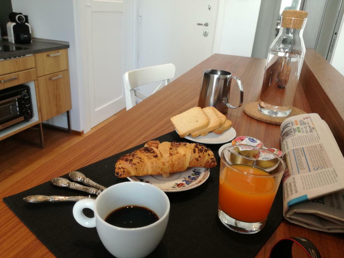 B&B Fabricanovantacinque Trani Bagian luar foto